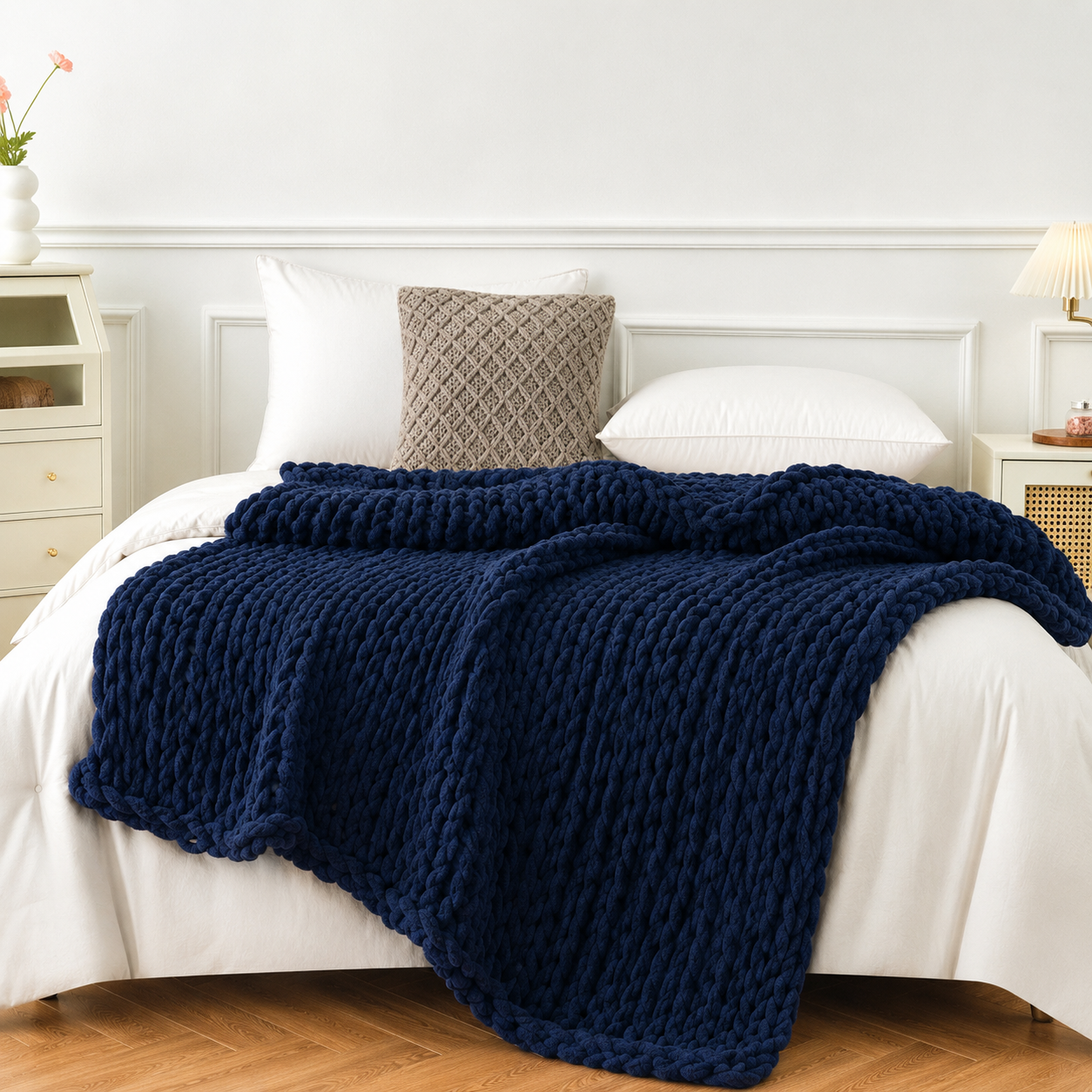 Cloud-Knit™ MAX Handmade Thick-Knit Chennile Blanket
