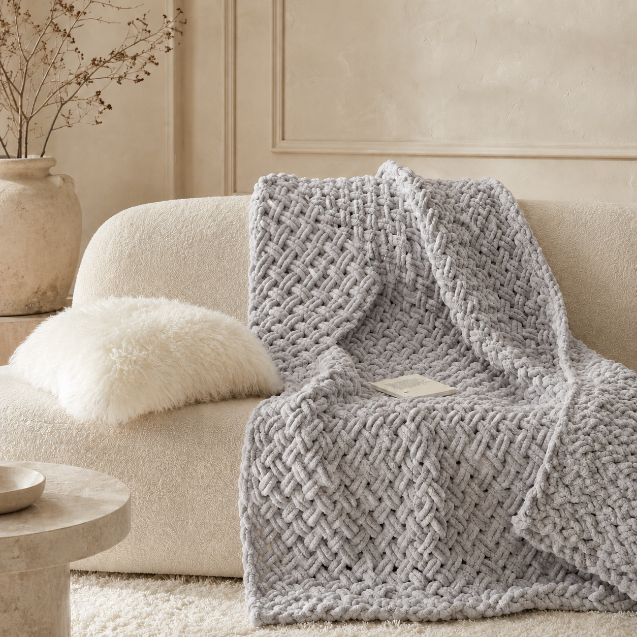 Cross-Knit Hand-Woven Chenille Thick-Knit Throw Blanket